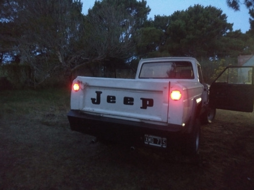 Imagen 7 de 15 de Jeep Gladiator T-80 4x4