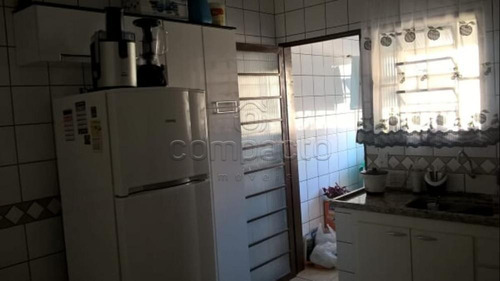 Imagem 10 de 10 de Apartamentos - Ref: V10728