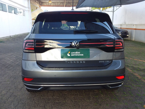 Volkswagen T-Cross 1.4 250 TSI TOTAL FLEX HIGHLINE AUTOMÁTICO