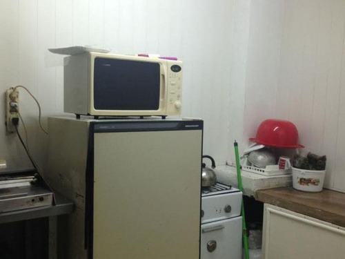 Casa Más Comercio En Padrón Esquina Acepta Banco!!! Rentado