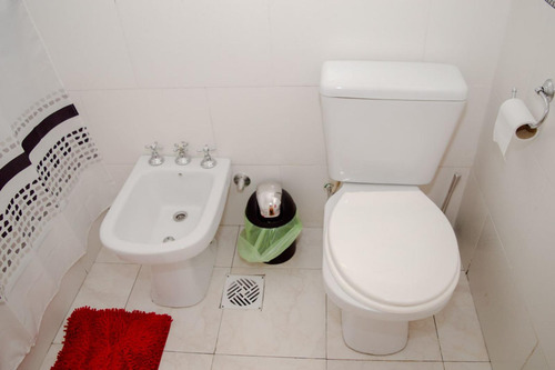 Ph En Venta - 5 Dormitorios 4 Baños - 299mts2 - Rafael Calzada, Almirante Brown