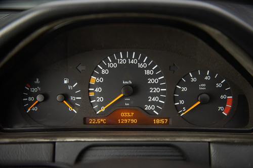 Imagem 9 de 10 de 1997 Mercedes-benz E420