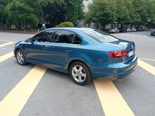 Volkswagen Vento 2.5 Luxury Triptonic