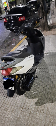 Imagen 5 de 12 de Zanella Styler 150