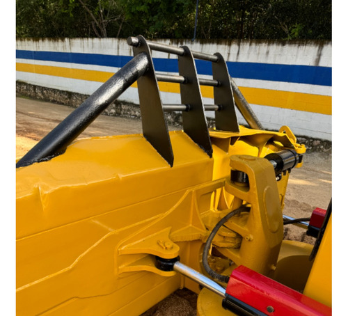 Tractor Bulldozer D6m Riper 2004 Caterpillar