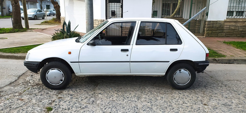 Peugeot 205 1.8 Gld Junior