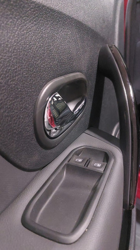 Imagen 21 de 25 de Renault Sandero Stepway 1.6 16v Zen Ft