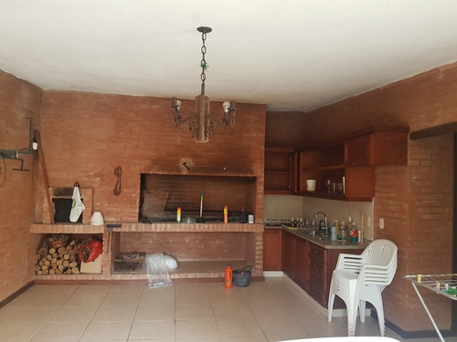 Alquilo Temporada Casa Con Piscina Climatizada, 3 Dorm,4 Baños,barbacoa Consulté Precio