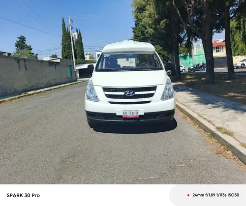 Hyundai Starex 2011