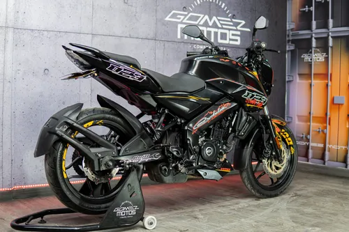 Bajaj Pulsar Ns 200 2024