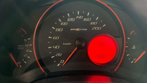 Fiat Uno UNO SPORTING 1.4 EVO Fire Flex 8V 4p