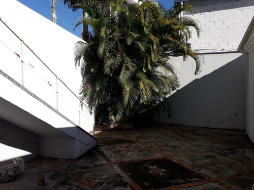 Casa Com 1 Dormitório À Venda, 217 M² Por R$ 5.300.000,00 - Cambuí - Campinas/sp - Ca4063