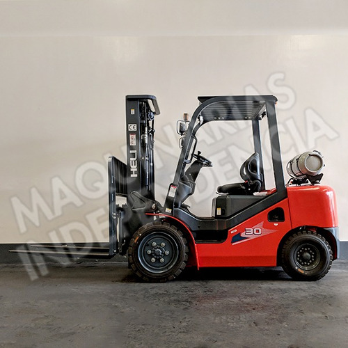Imagen 5 de 11 de Autoelevador Heli 3000 Kg Nafta Gas Nissan Cpqyd30 Desplazad