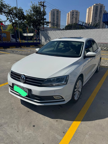 Volkswagen Jetta 2.0 Comfortline Flex Aut 4p