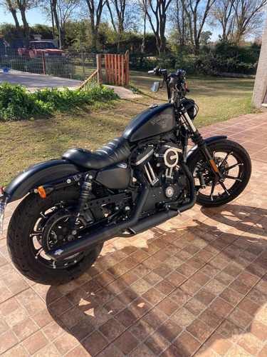 Harley Davidson Iron 883