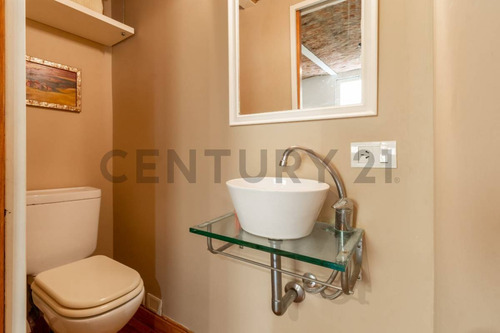 Venta Ph Tres Ambientes En Recoleta
