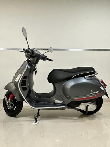 Imagen 2 de 15 de Vespa Super Sport 300 Hpe Automatico Scooter Bbva Tasa 0 %