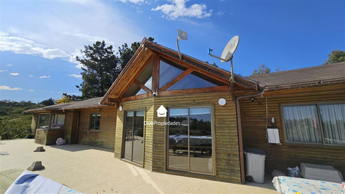 Se Vende Terreno Con Cabañas En Comuna De Algarrobo