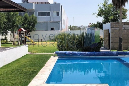 Imagen 17 de 28 de Casa En Renta, Hacienda Juriquilla, 3rec, 3.5 Baños, Cto De
