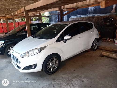 Imagem 1 de 5 de Ford Fiesta 2015 1.6 16v Titanium Flex 5p