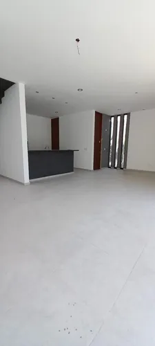 Casa En Venta Merida, Privada Paseos Del Country, Entrega Inmediata.