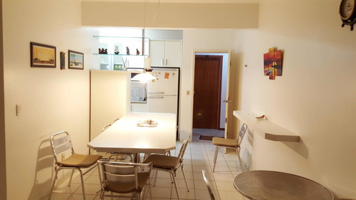 Imagen 3 de 9 de Departamento Alquiler Florianopolis