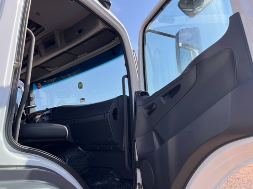 M.benz Axor 3344 S 6x4 2019 Traçado Teto Baixo Automático