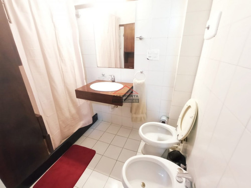 Apartamento En Península * 1 Y Medio Dormitorios Venta- Ref: 2823