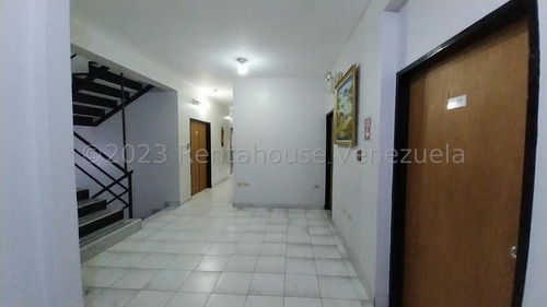 Imagen 11 de 30 de #@edificio En Venta Espectacular Remodelado Excelente Oportunidad De Inversion Zona Centro Oeste Barquisimeto Fgr 23-14106#@