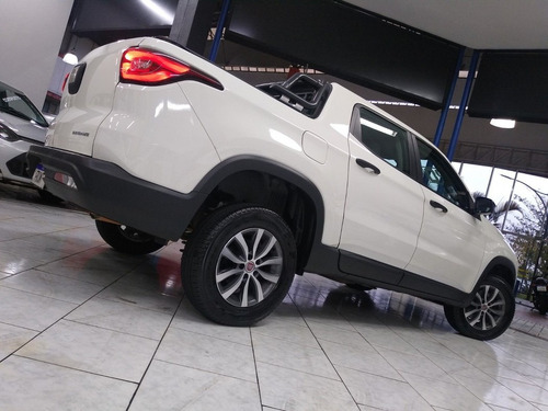 Imagem 1 de 9 de Fiat Toro 1.8 16v Evo Endurance 2020