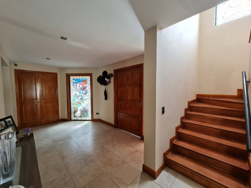Casa En Exclusiva Zona De San Damián
