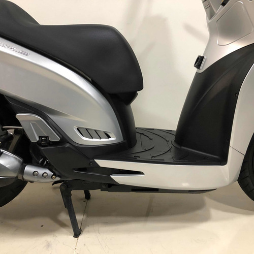 Imagen 9 de 15 de Kymco People 300 Scooter Usado 2015 Gti 300s Permutas Cuotas