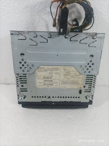 Radio Cd Player Automotivo Sony Cdx-mp40 - Com Defeito (Usado)