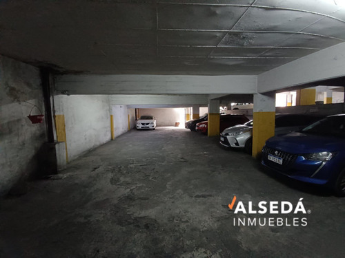 Cochera En Venta Centro Rosario