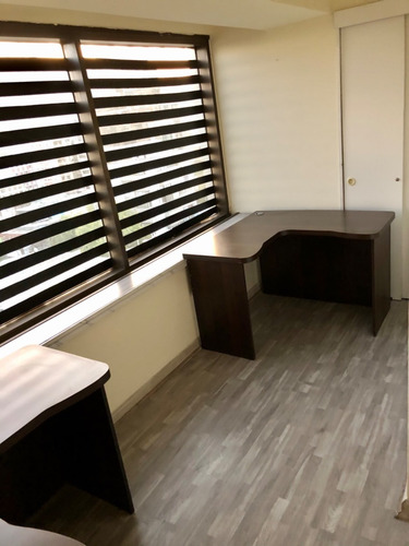 Oficina 65 M² Ubicada En El Mejor Barrio De Providencia