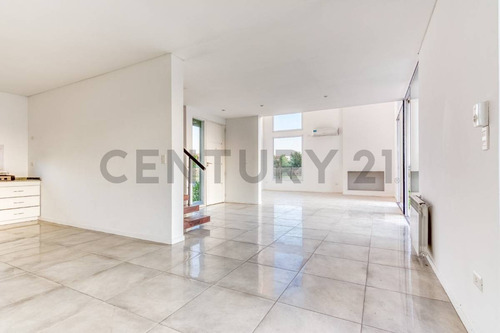 Imagen 6 de 30 de Casa En Venta 5 Ambientes En Barrio El Canton, Norte-