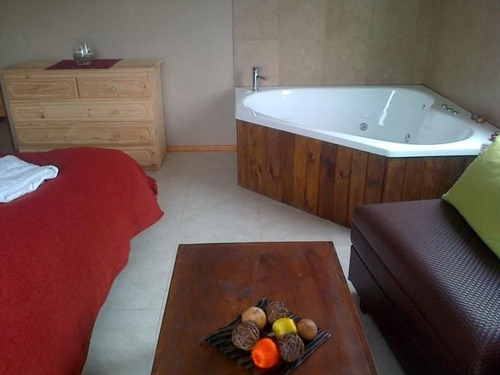 Imagen 10 de 21 de Complejo De Calificada Renta | Zona Residencial | En Venta | Villa Gesell
