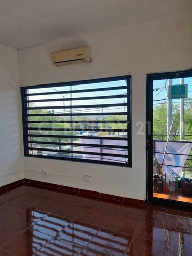 Local Comercial En Vebnta En Camino Real En Guadalupe