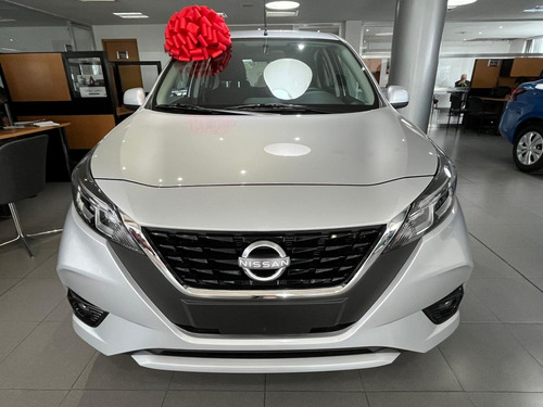 Nissan March 1.6 Advance At