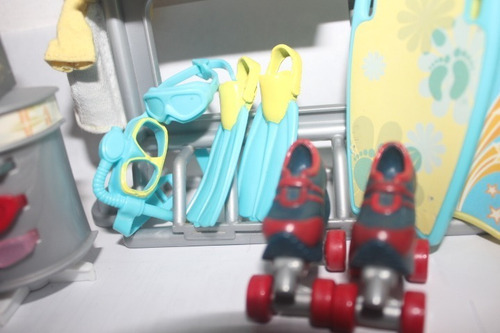 Muñeca Barbie + Accesorios Tienda Deportiva (Usado)