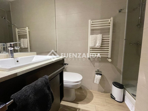 Departamento En Venta Gran Terraza De 2 Dorm. En La Dehesa