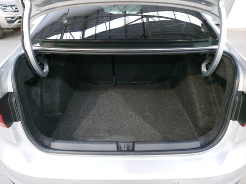 Imagen 18 de 25 de Volkswagen Virtus Gts 250 Tsi Mos A1