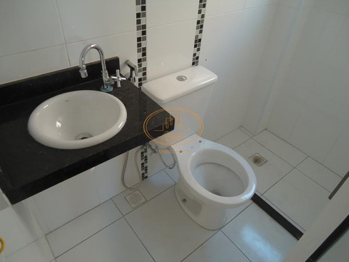 Casa Com 2 Dormitório(s) Localizado(a) No Bairro Vila São Jorge Em Santos / Santos - 5576