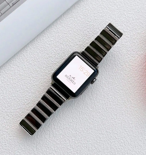 Imagen 1 de 3 de Malla Metalica Premium Para Apple Watch 38/40/41 42/44/45