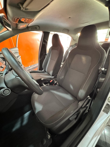 Chevrolet Onix plus 1.0 Lt 4p