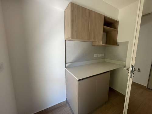Depto De 2 Amb A Estrenar Con Toilette Y Baño En Suite Entrega Inmediata