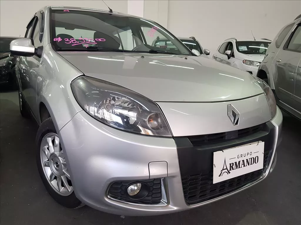 Renault Sandero 1.6 PRIVILÉGE 16V FLEX 4P AUTOMÁTICO