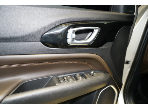 Jeep Commander 1.3 T270 TURBO FLEX OVERLAND AT6