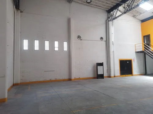 Bodega En Arriendo En Milla Del Billon