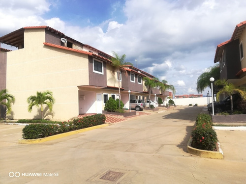 Imagen 3 de 15 de Vendo Tonnwhouse Conjunto Residencial Brisas De La Romanza